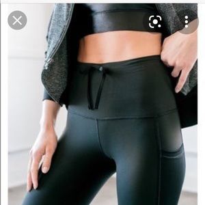 DIY stirrup mesh leggings with pockets